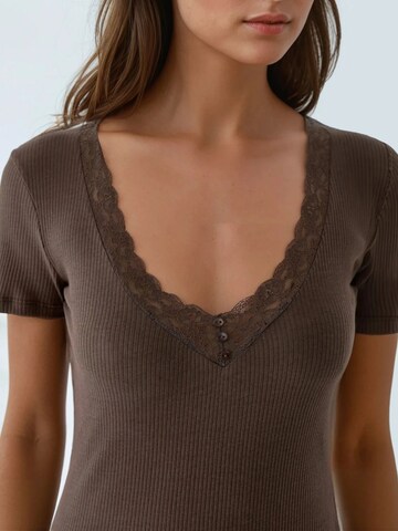 Busem Shirt in Bruin