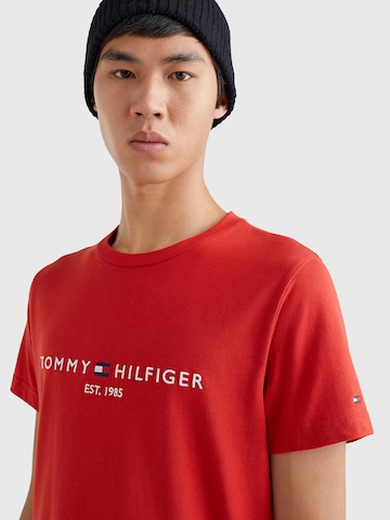 TOMMY HILFIGER Klasický střih Tričko – červená