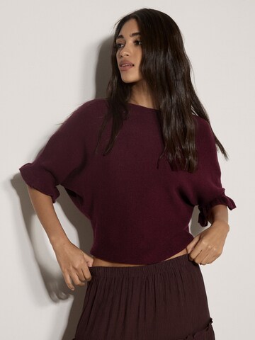 Apricot Soft Knit Batwing Top ' ' in Rot