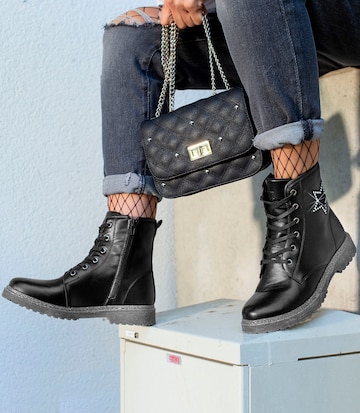 LASCANA - Botines con cordones en negro: frente