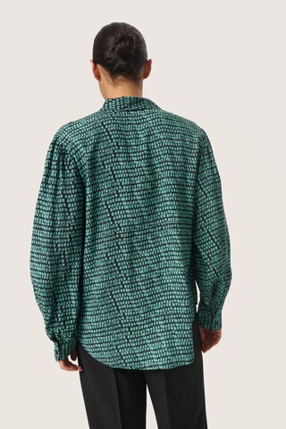SOAKED IN LUXURY Bluse 'Makena Ebba' i grøn