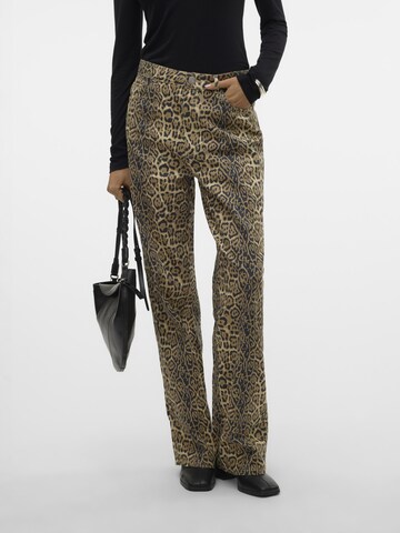 Regular Jean 'TOKEY' VERO MODA en beige : devant