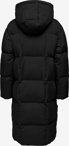 Manteau d’hiver 'Vilma' ONLY en noir