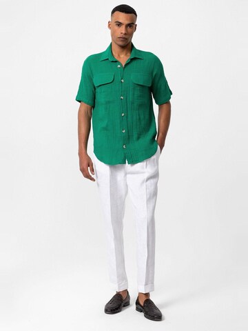 Antioch Regular fit Button Up Shirt in Green