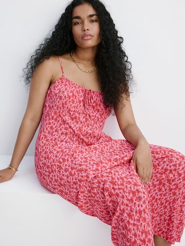 MANGO - Vestido de verano 'POMU' en rosa