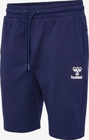 Hummel Regular Sportshorts in Blau