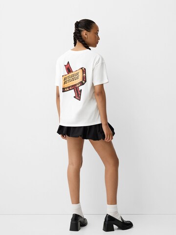 T-shirt Bershka en blanc