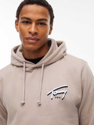 Felpa 'NYC' di Tommy Jeans in grigio
