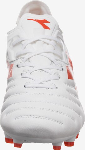 Diadora Soccer Cleats 'Brasil Elite Tech' in White