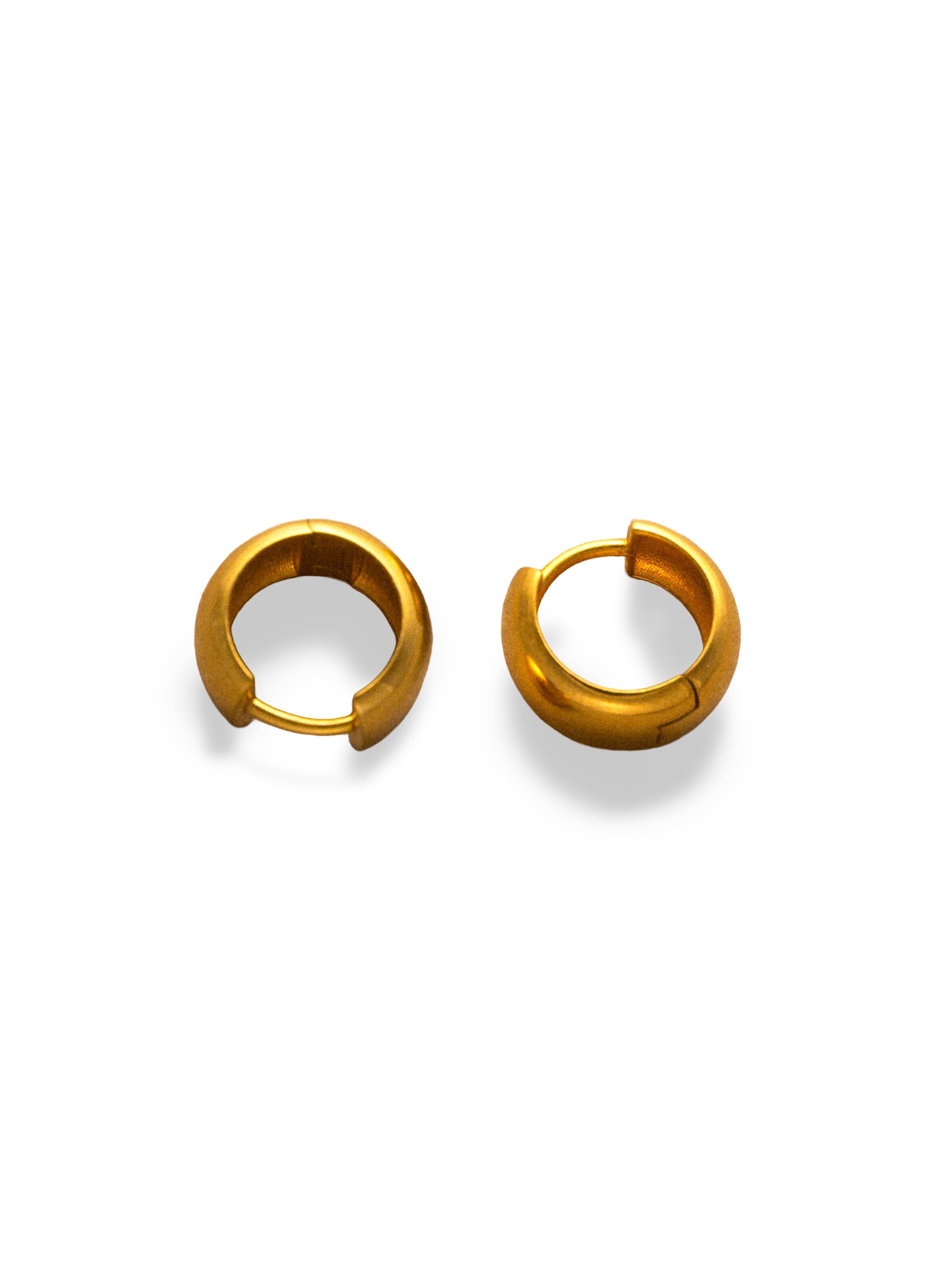 Matia Beachwear Earrings 'Aurelia Hoops' in Gold: front
