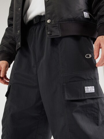 Champion Authentic Athletic Apparel Tapered Cargobyxa i svart