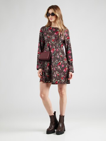 GAP Jurk in Roze