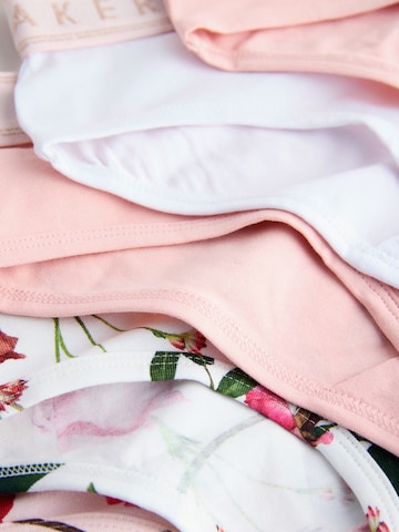 Chiloţi de la Baker by Ted Baker pe roz