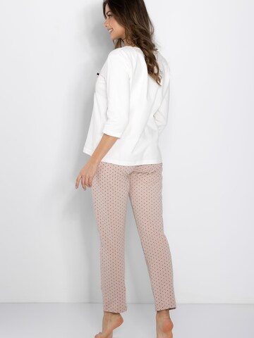 Pigiama 'Eliza' di Momenti Per Me in beige