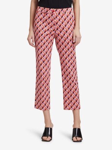 Regular Pantalon Betty Barclay en rouge : devant