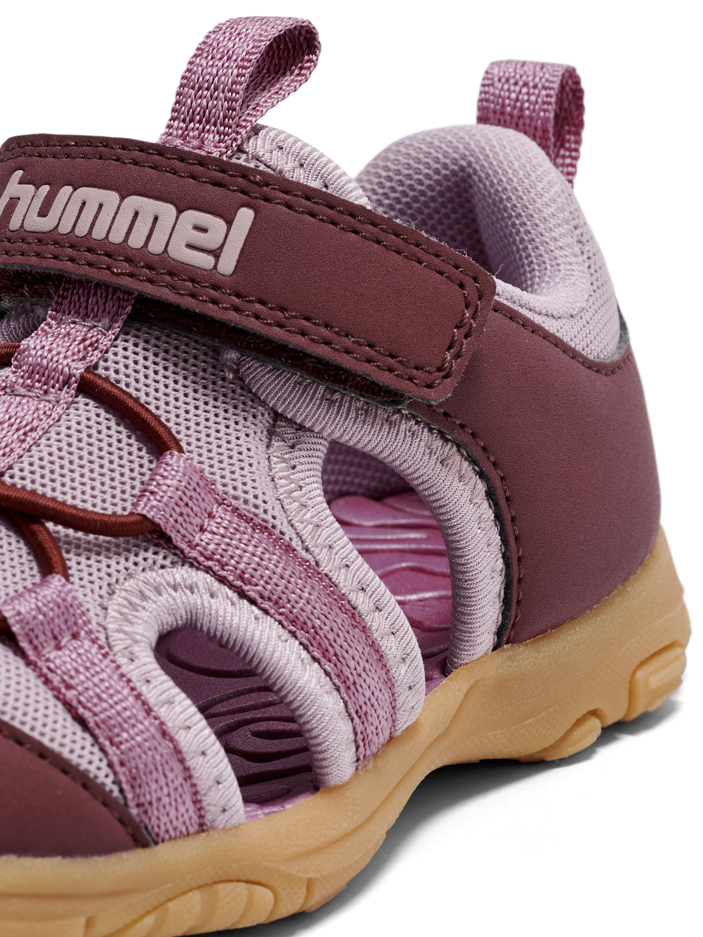Hummel Sandal in Purple
