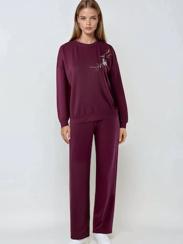 Hiccup - Calças de fato em vermelho: frente