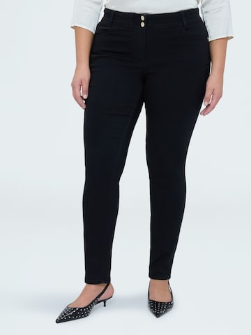 Skinny Jeans di Fiorella Rubino in nero: frontale