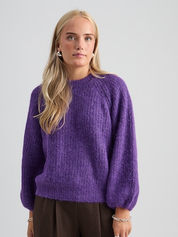 Pull-over 'Silami' Peppercorn en violet : devant