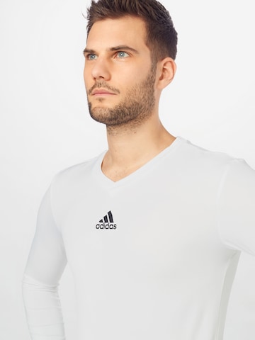 T-Shirt fonctionnel 'Team Base' ADIDAS SPORTSWEAR en blanc
