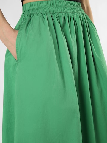 Marie Lund Skirt in Green
