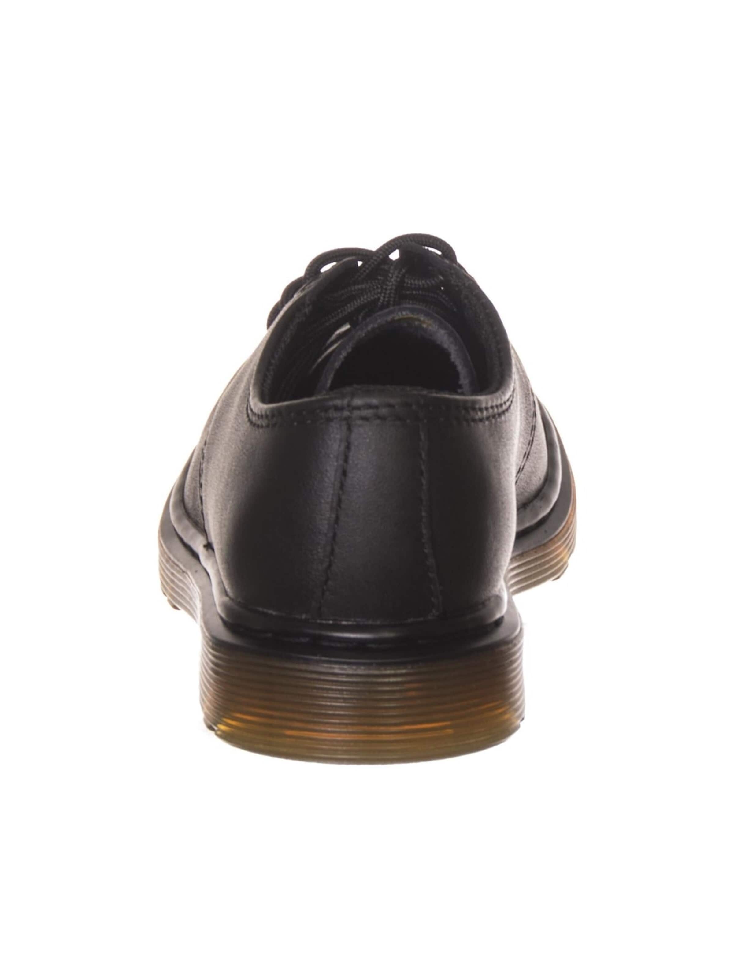 Scarpa bassa 'Everley' di Dr. Martens in nero