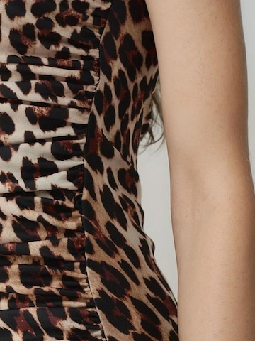 Hiccup - Vestido em castanho