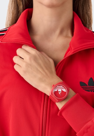 Montre à affichage analogique 'PROJECT THREE' ADIDAS ORIGINALS en rouge