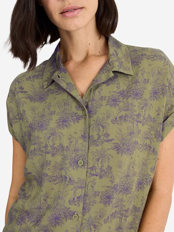 TRIUMPH Nachthemd ' Red Label Boyfriend Fit ' in Grün