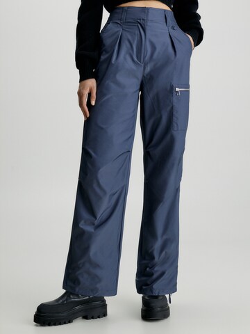Calvin Klein Jeans Regular Bandplooibroek in Blauw: voorkant