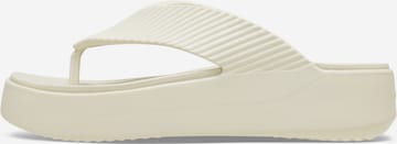 Crocs Varvastossut 'Getaway Groove' värissä beige: etupuoli