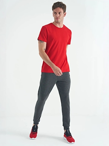 T-Shirt Tommy Life en rouge