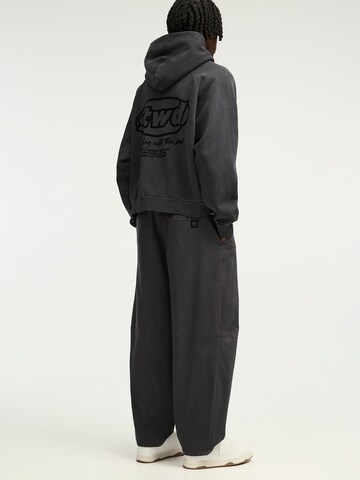 Felpa 'STWD' di Pull&Bear in nero