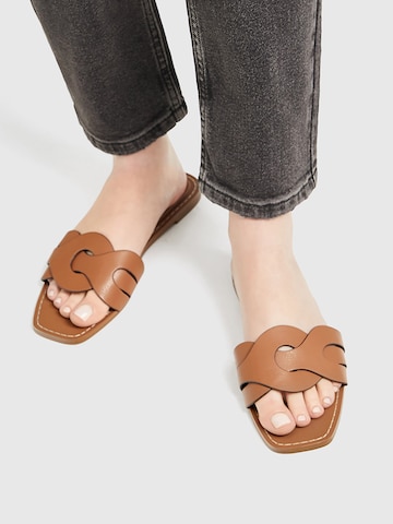 Mule Pull&Bear en marron