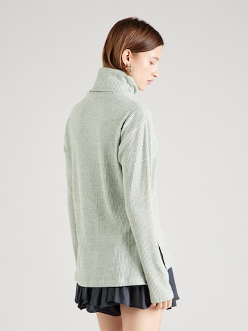 Guido Maria Kretschmer Women Sweater 'Izzie' in Green: back