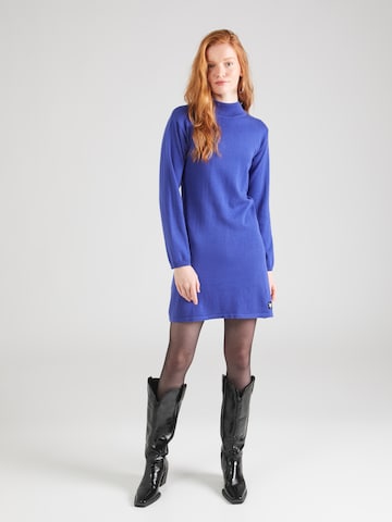 Blutsgeschwister Knitted dress in Blue: front