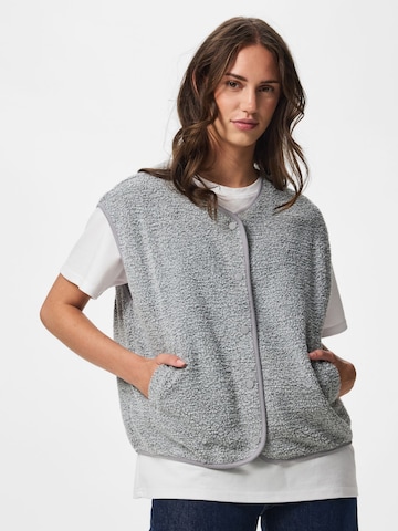 Gilet 'KATTY' di PIECES in grigio: frontale