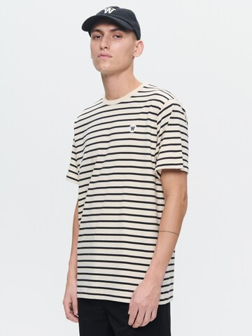 Tricou 'WWAce' de la WOOD WOOD pe negru: față