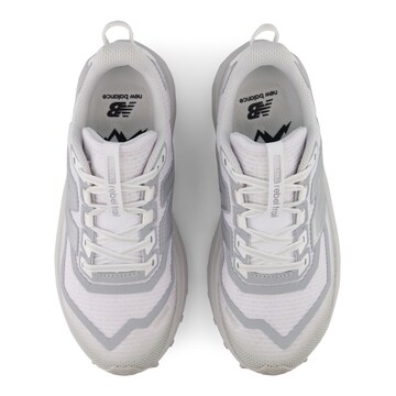 Baskets basses new balance en gris