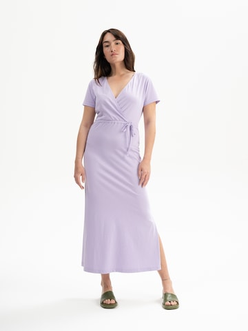 Robe 'Shreoshi' MELA en violet : devant