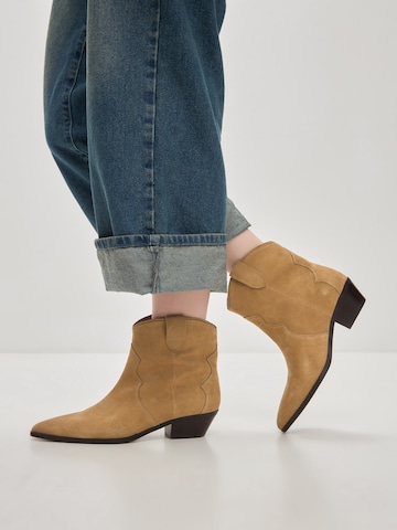 CESARE GASPARI Cowboystiefel in Beige