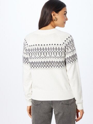 GAP Sweater in White