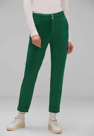 STREET ONE Slim fit Chino Pants in Green: front