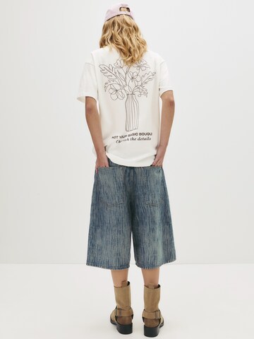 Pull&Bear Shirt in White