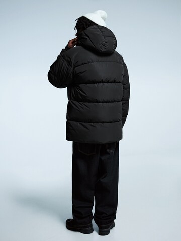 Bershka Vinterjacka i svart