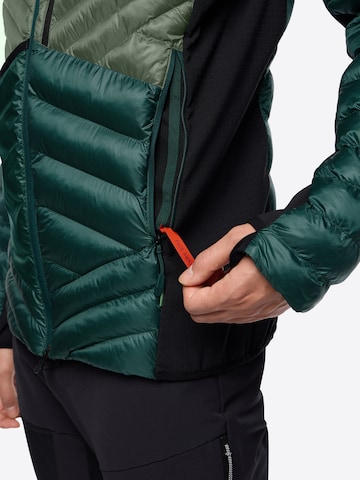VAUDE Outdoor jacket 'Sesvenna Pro II' in Green