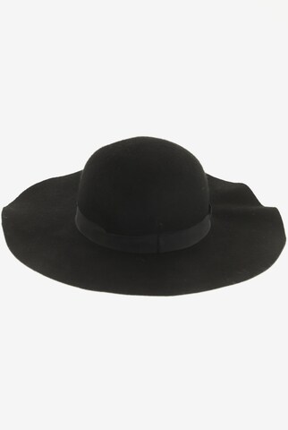TOPSHOP Hat & Cap in 60 in Black