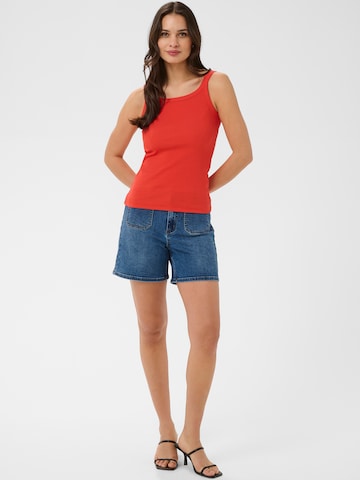 Top 'KACarna' de la Kaffe pe roșu