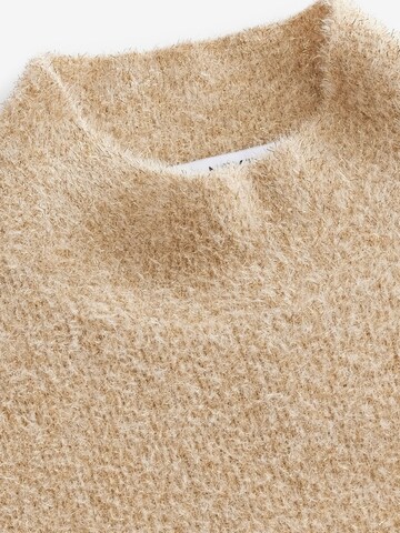 Next Pullover i guld