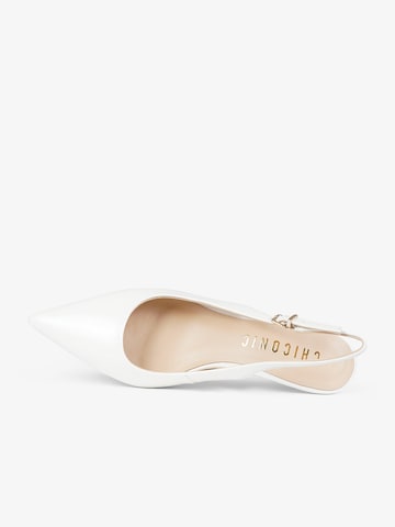 Sandalo di CHICONIC in beige